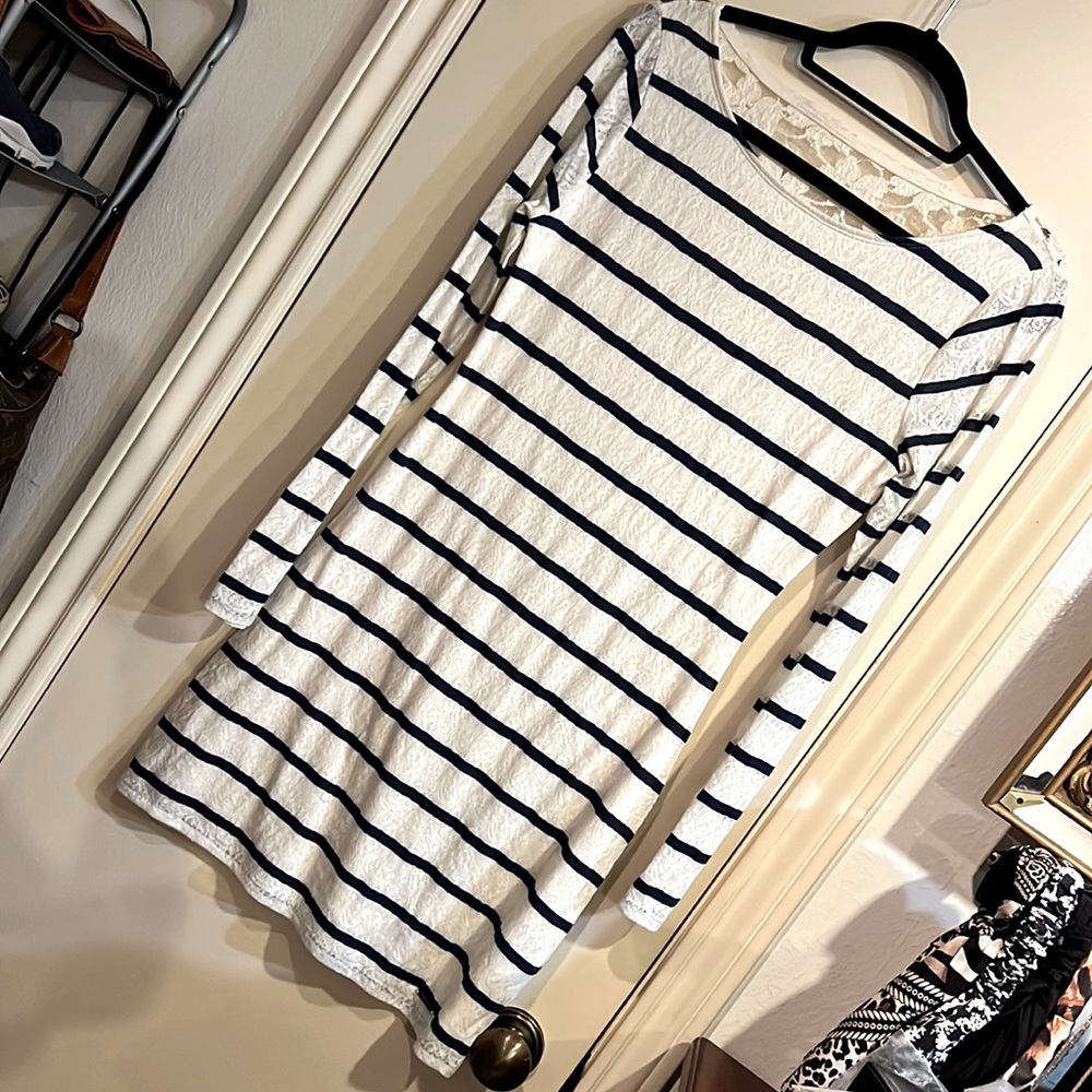 Abercrombie & Fitch size large cream and blue stripe cotton lace dress.